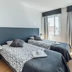 Swissporto Guest House *
