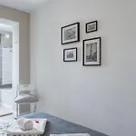 Swissporto Guest House Hostel *
