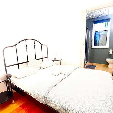 Swissporto Guest House *