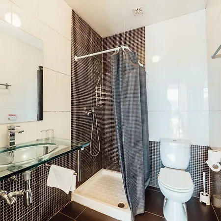 אכסניה Swissporto