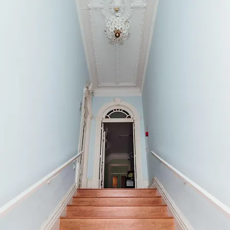 אכסניה Swissporto פורטו