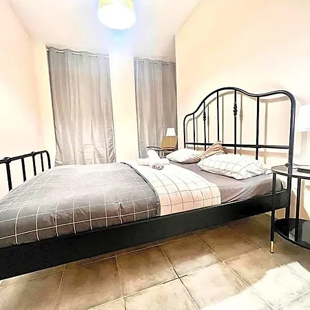 Swissporto Guest House *