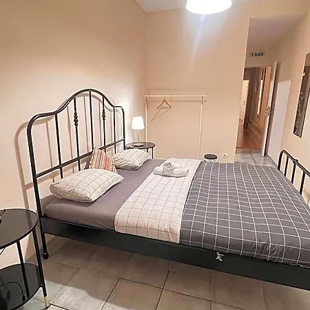 Hostel Swissporto Guest House *