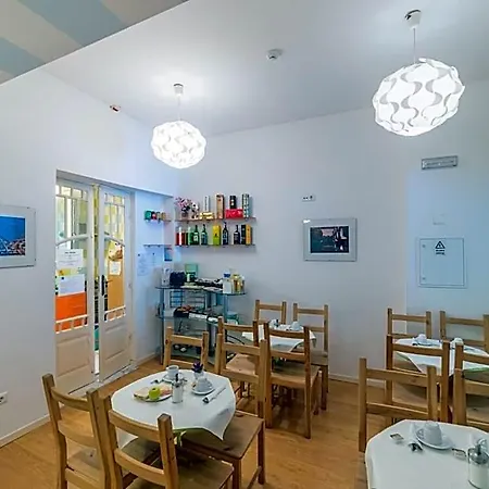 Swissporto Guest House *