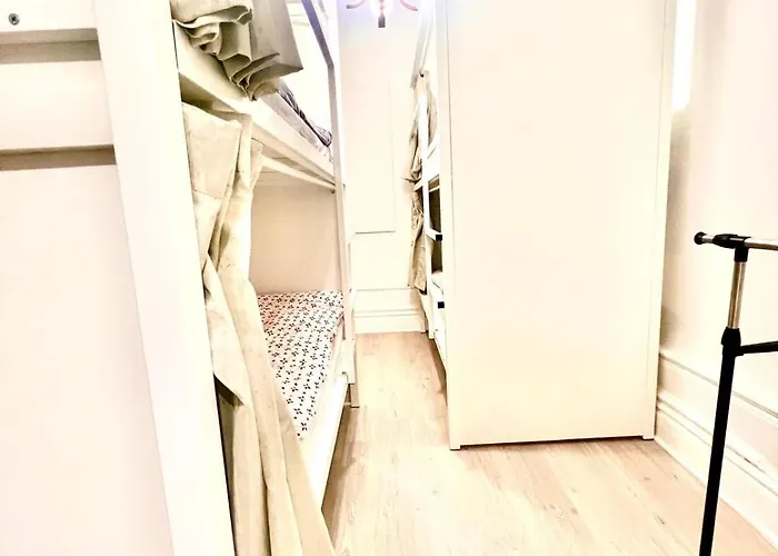 Hostel Swissporto Guest House *