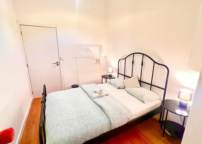 Hostel Swissporto Guest House