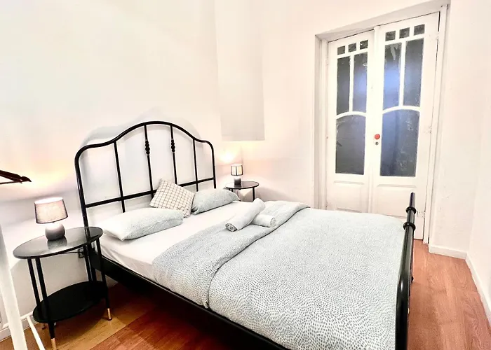 Swissporto Guest House Hostel