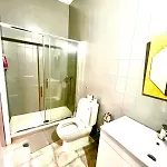 Hostel Swissporto Guest House