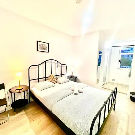 호스텔 Swissporto 포르투